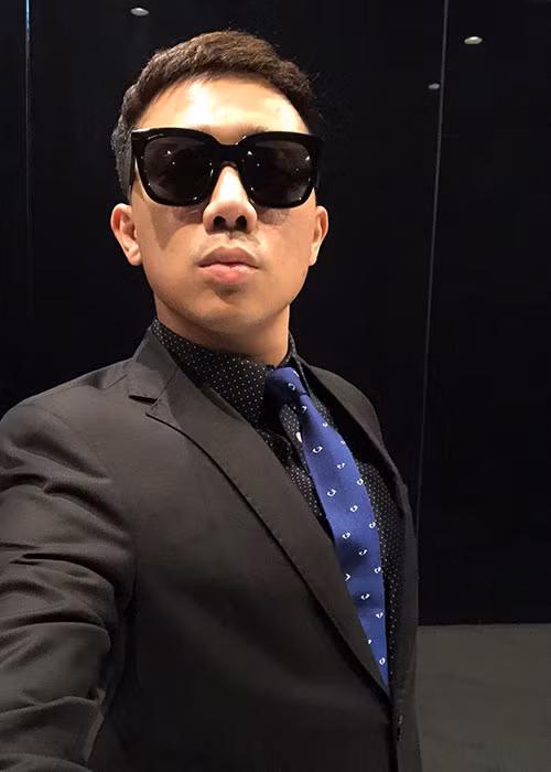 MC Trấn Thành chia sẻ: “Căng quá. Mặt rất căng”.