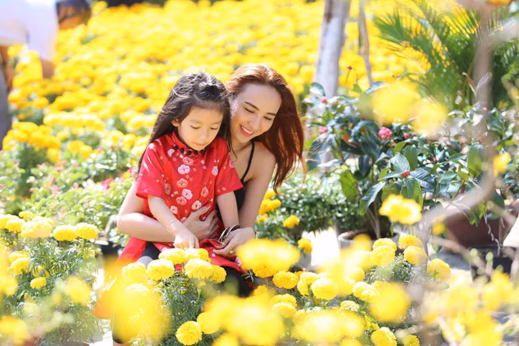 Ngọc Diễm tâm sự mục tiêu quan trọng nhất của cô là nuôi dạy thành công những đứa con.