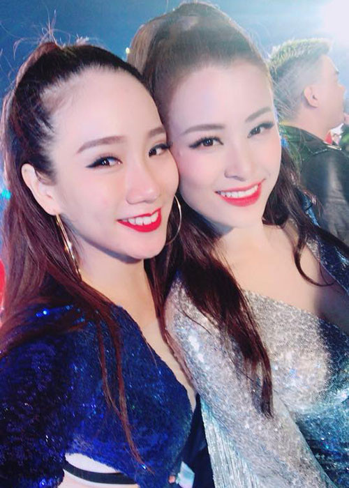 Ngoài vóc dáng gợi cảm, Nga My còn sở hữu gương mặt khá xinh đẹp.