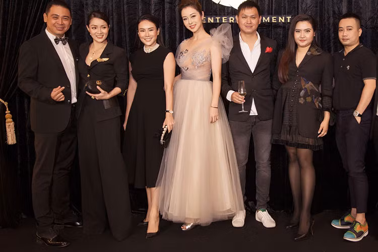 Ngoài sự nghiệp MC khá thành công, Hoa hậu Jennifer Phạm còn được ngưỡng mộ bởi tổ ấm hạnh phúc bên doanh nhân Đức Hải và các con.