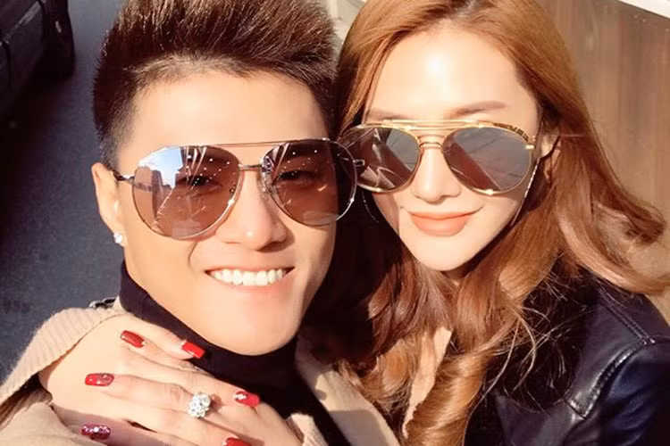 Lâm Vinh Hải và Linh Chi thường xuyên đi du lịch cùng nhau.