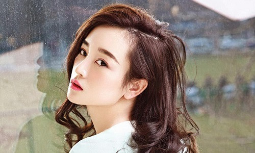 Trương Mông sở hữu vẻ đẹp thuần khiết, thoát tục