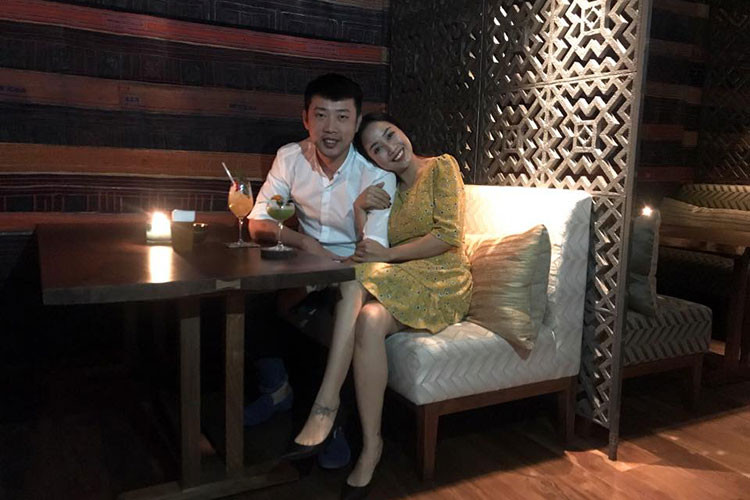 Minh Trí hết mực yêu thương vợ con và rất có hiếu. Thời gian bố của Ốc Thanh Vân bị bệnh, anh luôn chăm sóc bố vợ không một lời than thở.