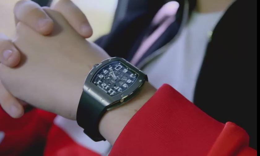 Chiếc đồng hồ 50.000 bảng Anh (~1,5 tỷ đồng)