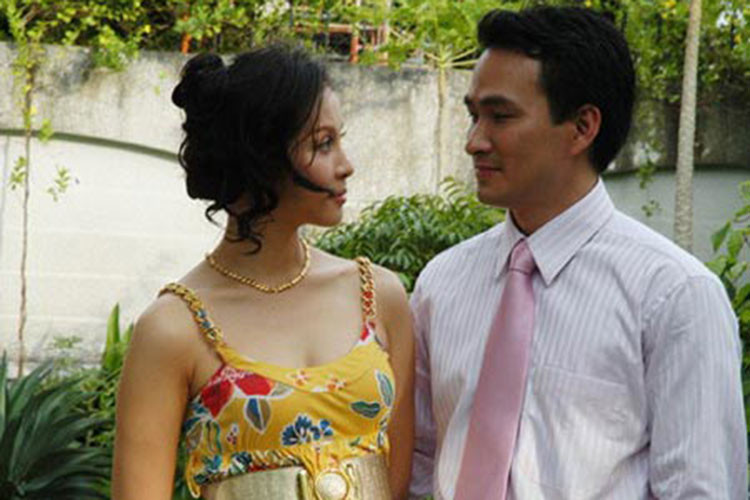 Khi sự nghiệp đang ở thời kỳ đỉnh cao, Thanh Mai quyết định dừng đóng phim để theo học ngành kinh doanh. Năm 2004, cô tái xuất với bộ phim "Bẫy tình". Từ năm 2004 đến nay, Thanh Mai thỉnh thoảng đóng phim.