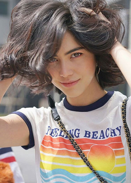 Mai Davika từng được báo chí xứ Trung mệnh danh là Phạm Băng Băng phiên bản Thái Lan.