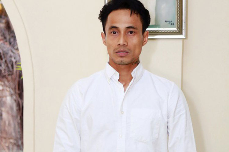 Vì scandal đời tư, toàn bộ hình ảnh của Phạm Anh Khoa trong một gameshow lên sóng trên VTV đã bị cắt bỏ. Trước làn sóng chỉ trích, Phạm Anh Khoa cuối cùng cũng cúi đầu nhận sai. Ảnh: VTC