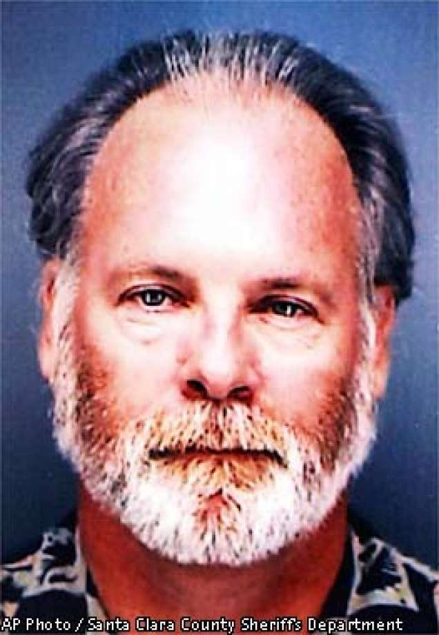 Chân dung John Hogan.