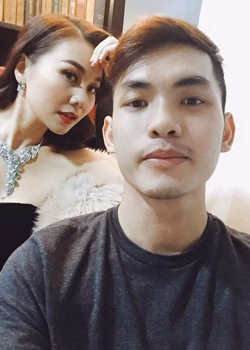 Khi hay tin stylist Mì Gói qua đời, Thanh Hằng chia sẻ cô rất đau lòng.