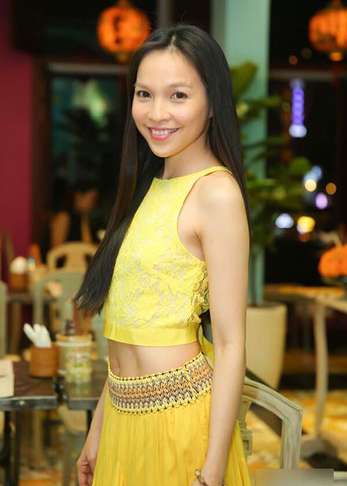 Hiền Thục tâm sự: “Chờ đợi duyên phận cần đến cả ngàn năm. Nhưng yêu một người chỉ cần trong chớp mắt”.