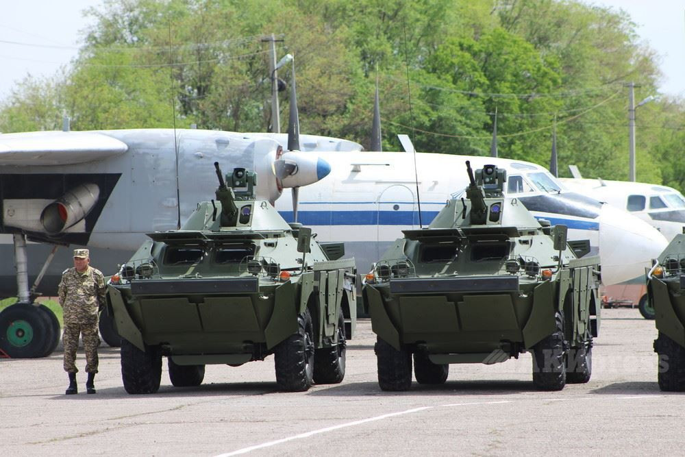 Bên cạnh đó, Nga còn đang tỏ rõ ý định muốn xuất khẩu biến thể BRDM-2M hoặc nâng cấp những xe thiết giáp BRDM-2 hiện còn phục vụ trong nhiều quân đội trên thế giới.