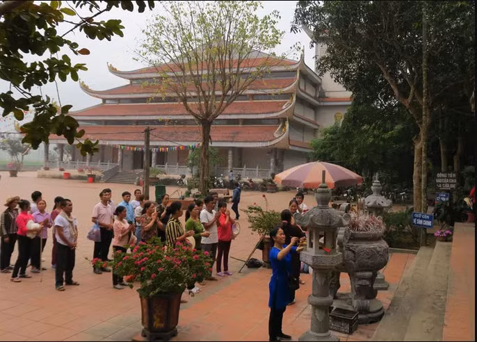 Hoa Binh xin chuyen doi dat lua de xay khu du lich tam linh hon 3.038 ti dong