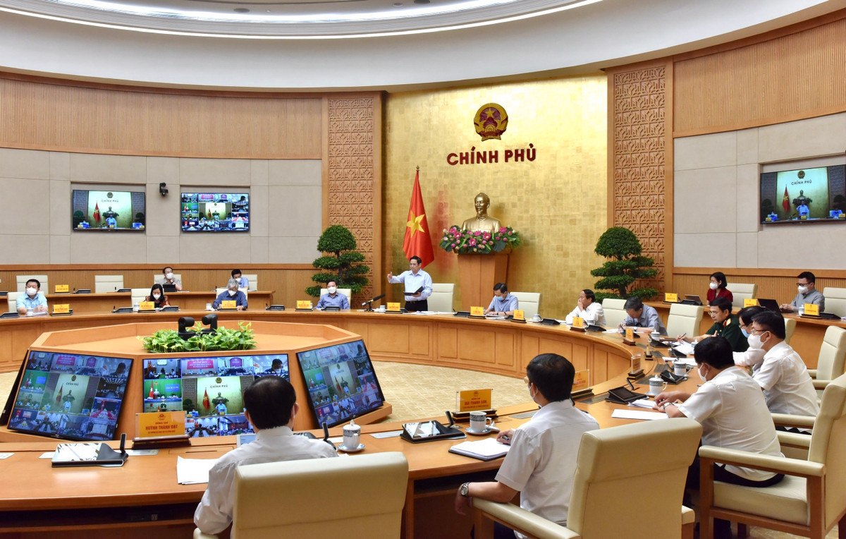 Thu tuong Pham Minh Chinh: Thi tran la “phao dai”, nguoi dan la “chien si”-Hinh-2