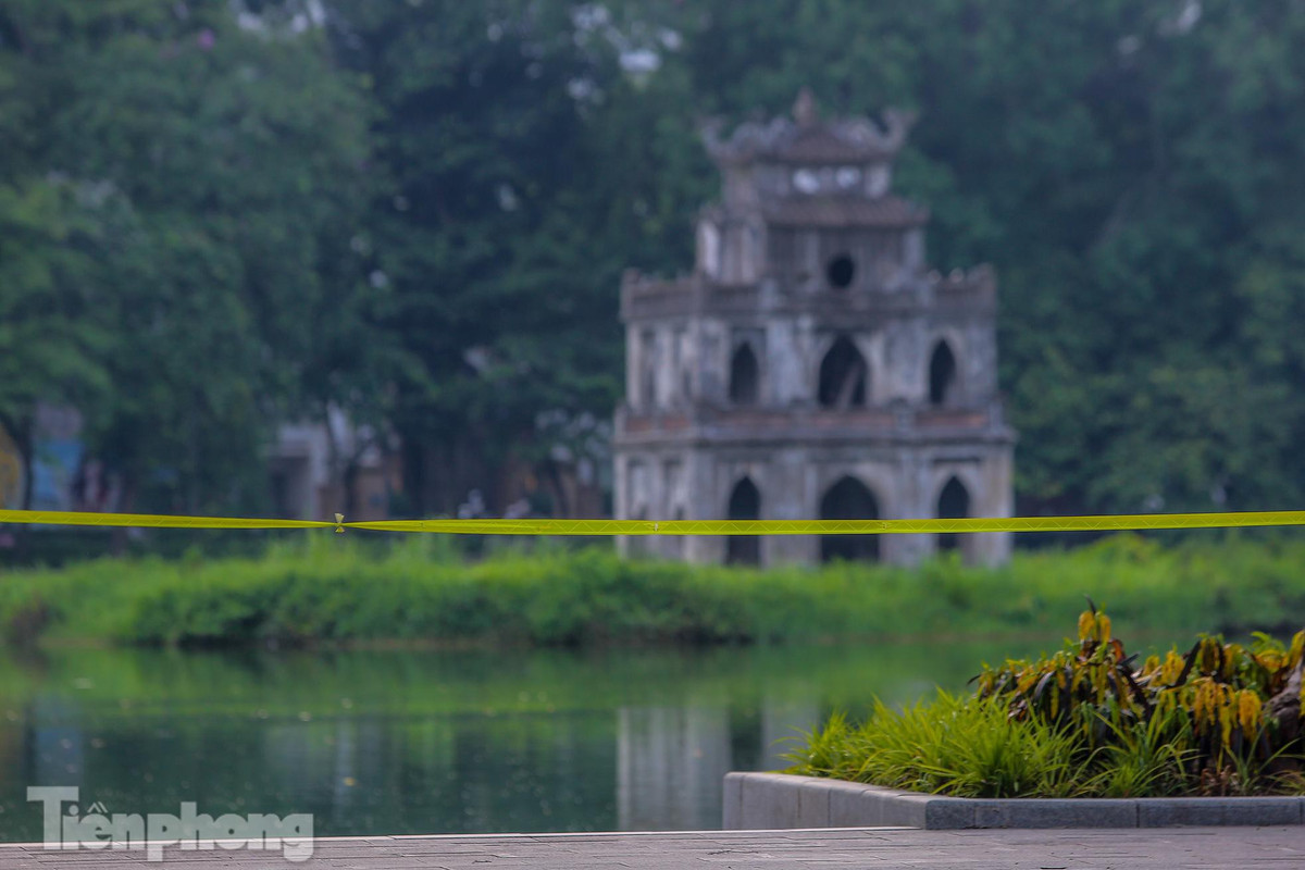 Giang dây là một biện pháp hạn chế tiếp cận, giữ khoảng cách, bảo vệ mình và xã hội trước dịch COVID-19 đang diễn biến phức tạp.