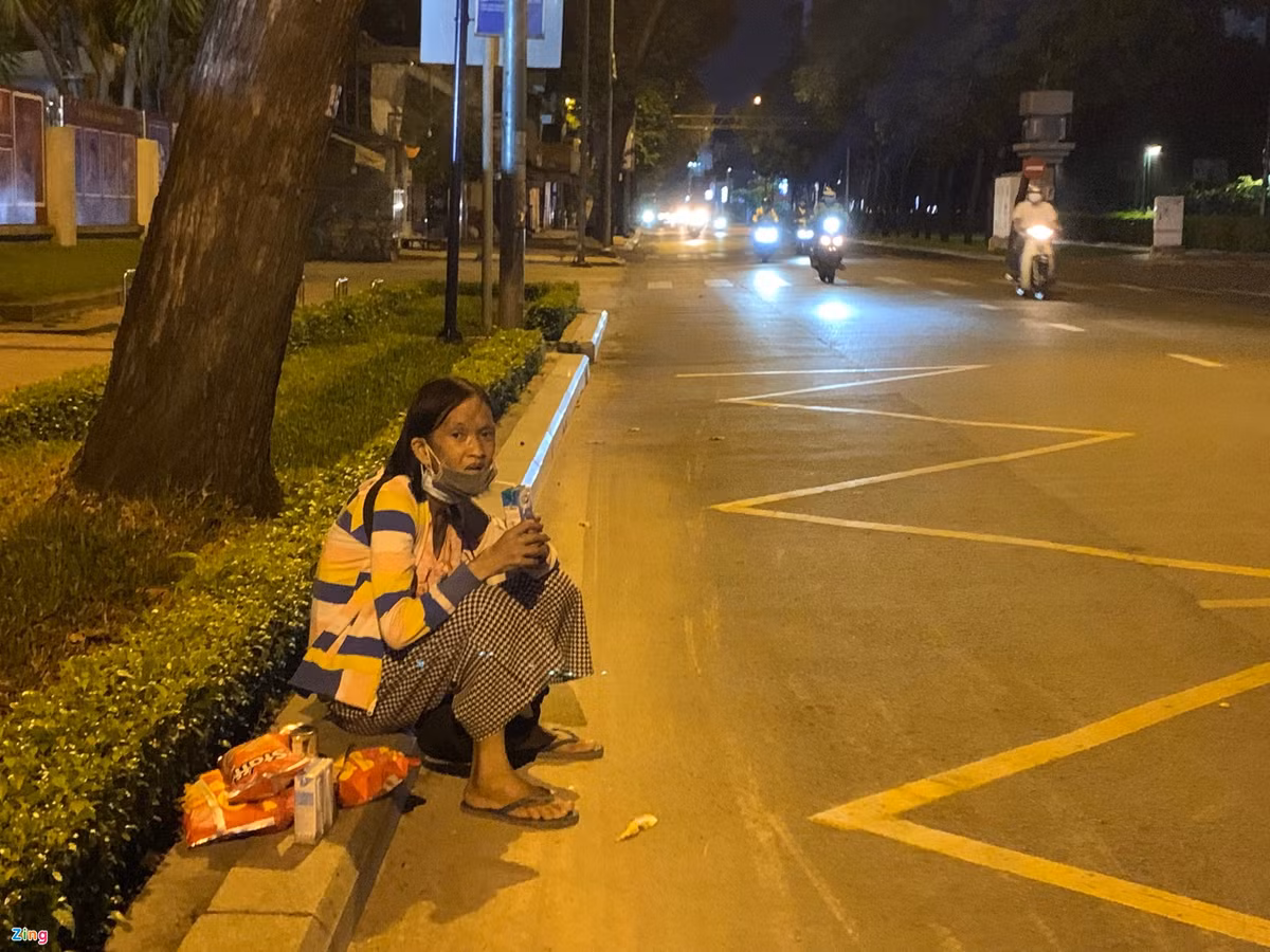 Hinh anh cam canh nguoi vo gia cu TP HCM: Se khong con sau thu dung?