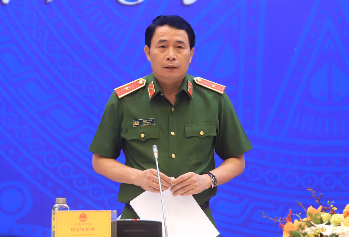 Vi sao 2 nguyen Thu truong Bo Cong an khong duoc dac xa dot 2/9?