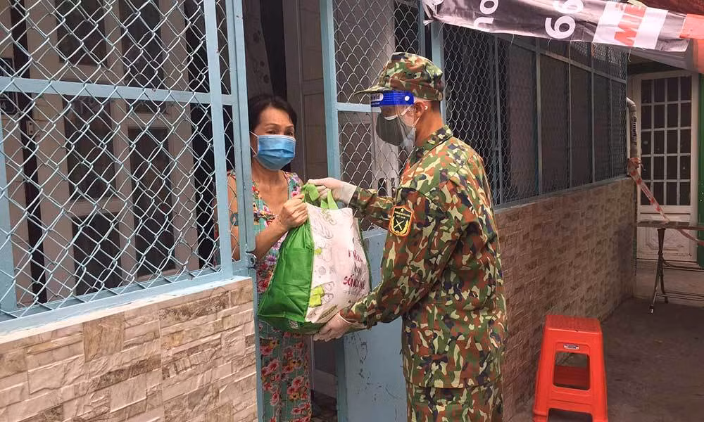 Di cho ho khong phai nhiem vu chinh cua luc luong vu trang-Hinh-3