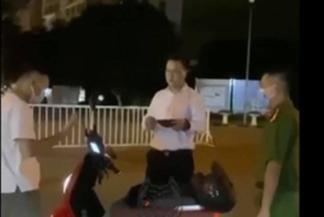 Xu phat 3,7 trieu Giam doc xung lam o “VTV” vuot chot COVID-19