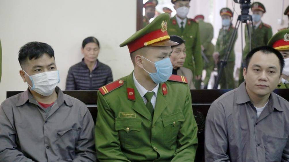 Ngày 21/11/2018, Chánh án TAND Cấp cao tại Hà Nội ký quyết định kháng nghị đối với bản án này. Theo đó, hủy bản án sơ thẩm, phúc thẩm vụ án TNGT xảy ra trên cao tốc Hà Nội – Thái Nguyên khiến 4 người chết, 6 người bị thương. Hồ sơ vụ án được chuyển cơ quan điều tra để điều tra lại, làm rõ hơn những tình tiết liên quan.