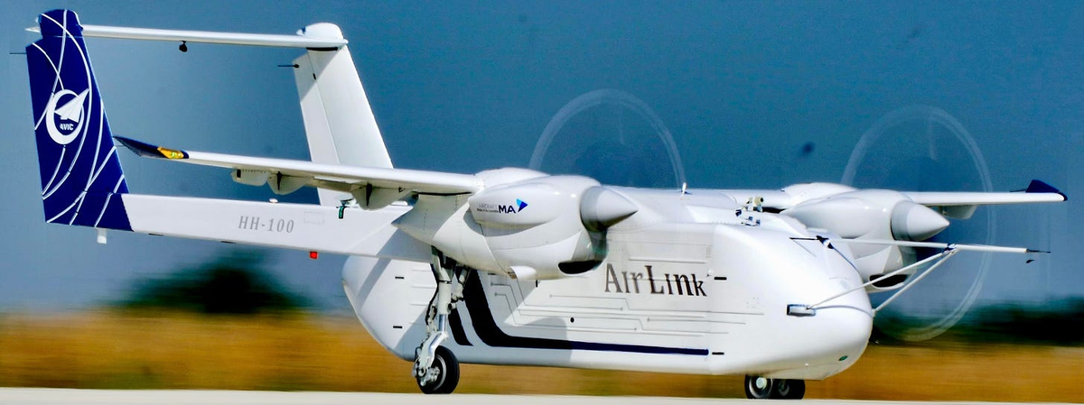 Máy bay HH-100 không chỉ là một bước tiến lớn trong ngành công nghiệp hàng không của Trung Quốc mà còn mở ra nhiều cơ hội mới cho ngành logistics toàn cầu. Với khả năng vận chuyển hàng hóa nhanh chóng, hiệu quả và thân thiện với môi trường, HH-100 đang định hình lại tương lai của vận tải hàng không. (Ảnh:China In Arms)