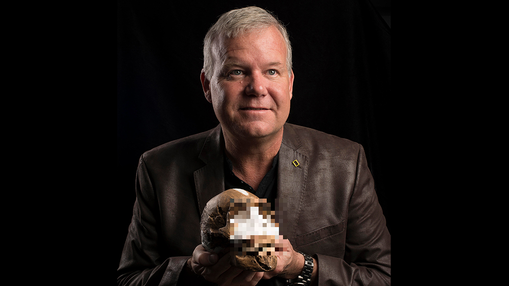 Tuy nhiên, giải phẫu não của họ khá giống với người hiện đại, cho thấy khả năng tư duy phức tạp tương đương.(Ảnh: The Institute for Creation Research)