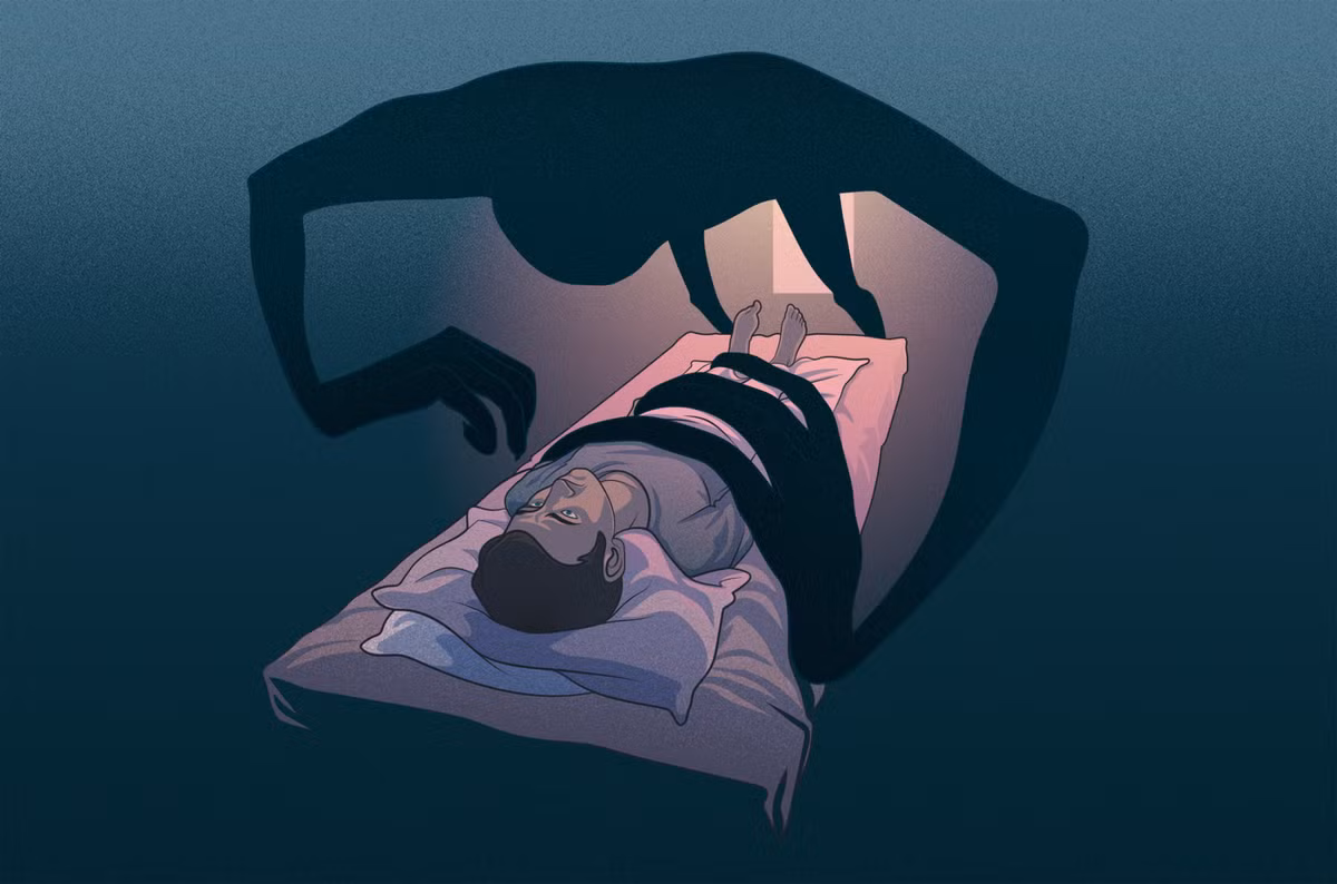 Hiện tượng " bóng đè" từ lâu đã là một chủ đề gây tò mò và lo lắng cho nhiều người. Được biết đến với tên gọi khoa học là chứng liệt thân khi ngủ (sleep paralysis), hiện tượng này xảy ra khi một người cảm thấy tỉnh táo nhưng không thể cử động cơ thể. Vậy điều gì thực sự xảy ra khi chúng ta bị ‘bóng đè’? (Ảnh: Sleep Cycle)