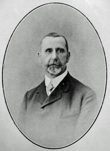 Một người đàn ông tên Louis ở Pháp đã khiến y học phải đau đầu vì hiện tượng kỳ lạ mà ông trải qua: "nhìn thấy" tương lai. Được bác sĩ tâm thần Francois-Léon Arnaud ghi nhận vào năm 1896, Louis mắc phải hiện tượng déjà vu kéo dài suốt cuộc đời, khiến ông tin rằng mọi sự kiện, địa điểm, và con người trước mắt đều đã từng xảy ra. (Ảnh: ResearchGate)