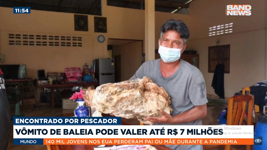 Ông Narong cho biết khối long diên hương mà ông nhặt được nặng khoảng 30 kg, ước tính có thể bán với giá gần 1 triệu bảng Anh (hơn 30 tỷ đồng). Ông thậm chí đã được cấp giấy chứng nhận để khẳng định tính chất thật của khối long diên hương này. Nếu bán được giá tốt, ông sẽ không ra khơi đánh cá nữa và dự định mở tiệc chiêu đãi bạn bè. (Ảnh:Brand news)