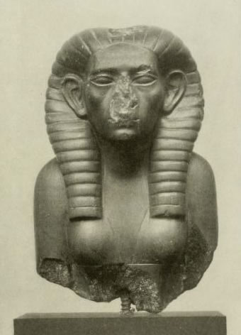 4. Sobekneferu (1806-1802 TCN): Sobekneferu là nữ Pharaoh đầu tiên được xác nhận trong lịch sử Ai Cập, trị vì vào cuối Vương triều thứ 12. (Ảnh: Wikipedia)