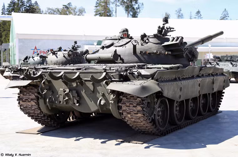 Một số bản cải tiến nhỏ của T-62M sau này tiếp tục thay thế động cơ V-55U bằng động cơ mới hơn. Ví dụ như bản T-62M-1 trang bị động cơ diesel V-46-5M vốn dùng trên xe tăng T-72.