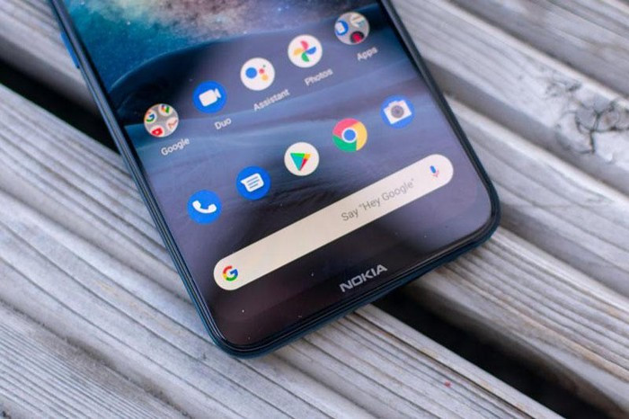 Viên pin dung lượng 4.500 mAh, tích hợp công nghệ sạc nhanh với nguồn ra 18W.