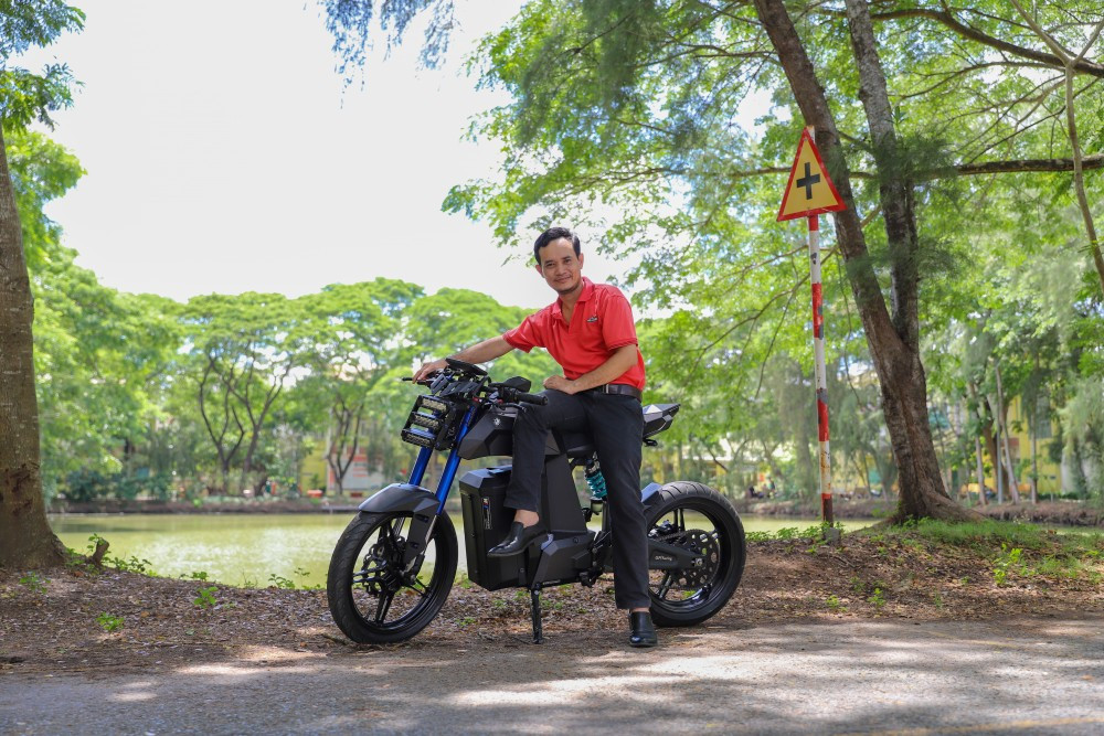 Vũ cho biết phiên bản tiếp theo sẽ cân nhắc và đáp ứng các tiêu chuẩn, tiêu chí về kỹ thuật, đưa vào kiểm định cũng như tối ưu hóa chi phí để có thể cho ra sản phẩm thực tế đáp ứng nhu cầu của cộng đồng. 