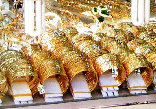 Gia vang hom nay 9/9: Co hoi mua vao ve nguong 55 trieu dong/luong