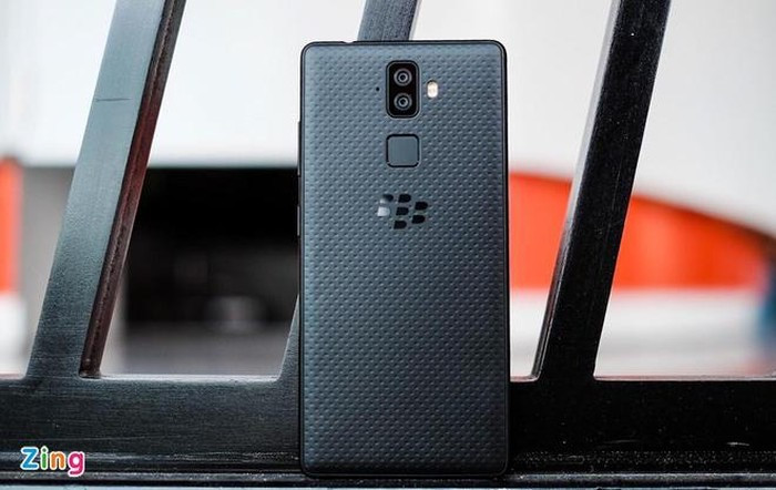 Nhung “de” chinh hang co gia tot, dang mua truoc khi iPhone 12 ra mat-Hinh-7