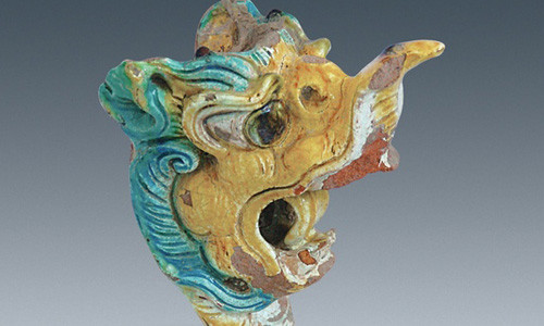  Thành phố huyền thoại Xanadu do các cháu nội của Thành Cát Tư Hãn xây dựng đã phát triển rực rỡ trong giai đoạn năm 1256 - 1368. Trong ảnh là một chiếc đầu rồng được tìm thấy bên trong trong một cung điện ở Xanadu.