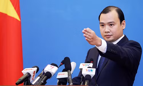 Yeu cau Campuchia xu ly vu gay roi, danh nguoi o bien gioi