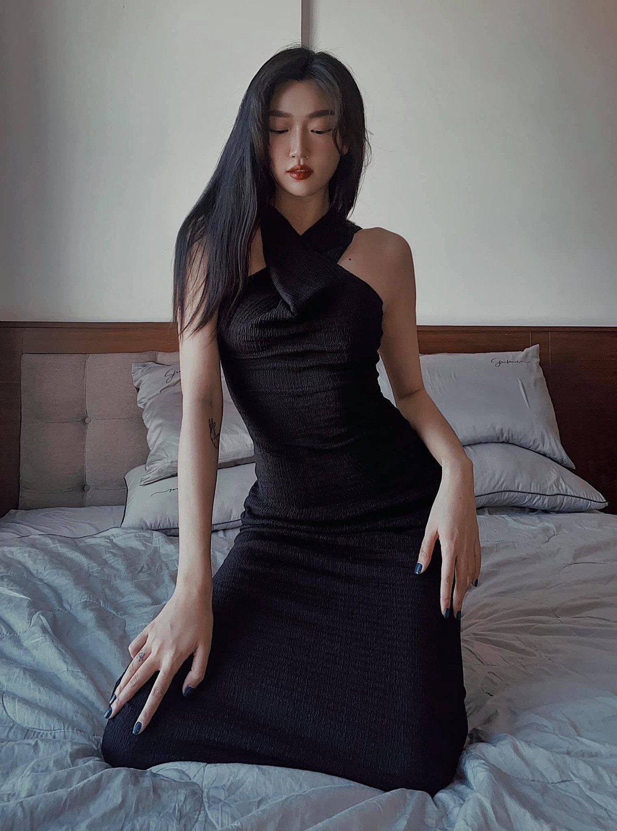 Cô nàng nổi bật với vẻ ngoài khá giống các cô gái Nhật với làn da trắng cùng đôi mắt một mí.