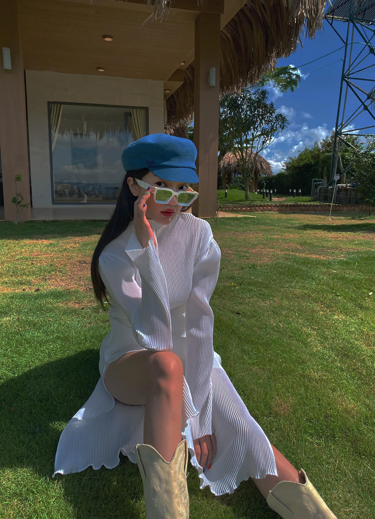 Hot girl đời đầu nổi đình đám một thời vẫn giữ phong độ nhan sắc, body ngày càng đẳng cấp theo thời gian.