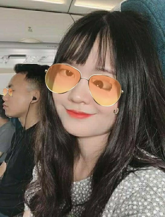 Cô gái trẻ xinh đẹp chỉ biết ngậm ngùi với cái "tâm" chỉnh sửa ảnh cư dân mạng.