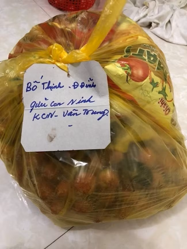 Một số cư dân mạng đã để lại những bình luận đồng cảm khi thấy được hình ảnh của mình trong đó.