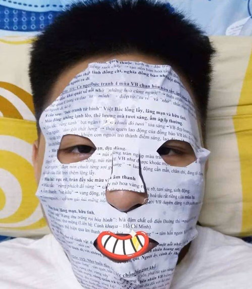 Ngày thi tốt nghiệp THPT đang cận kề, muốn đỗ đạt điểm cao nhiều sĩ tử đã lao vào ôn tập, tìm cho bản thân nhiều phương pháp thú vị, tránh cảm giác buồn chán khi ôn thi.