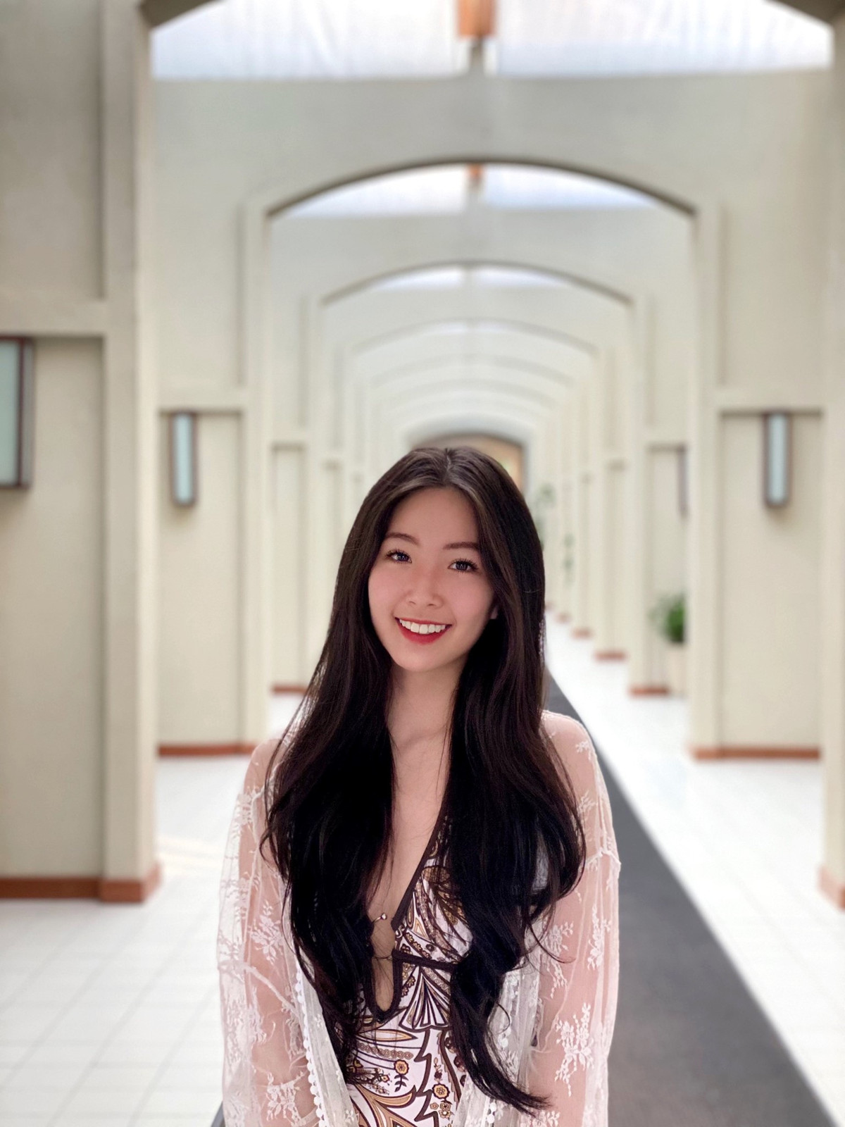 Nam Phương hiện là nữ sinh viên Khoa Pháp, ngành Truyền thông Doanh nghiệp của trường Đại học Hà Nội.