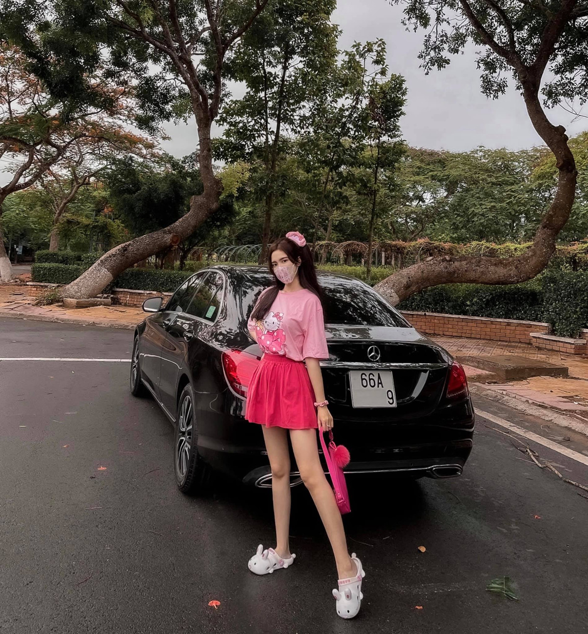 Hiện tại, hot girl Đồng Tháp đang làm mẫu ảnh, quảng cáo và kinh doanh thời trang.