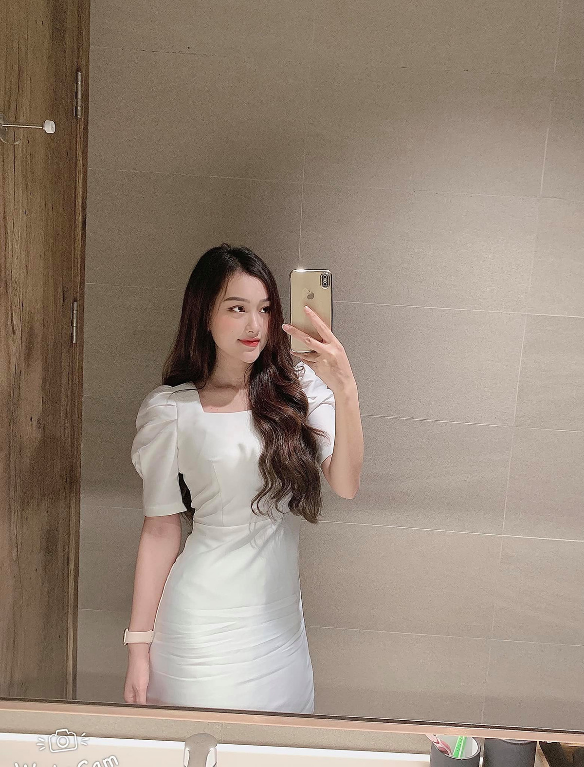 Hải Âu còn được nhiều người biết đến với vai trò là người dẫn chương trình.