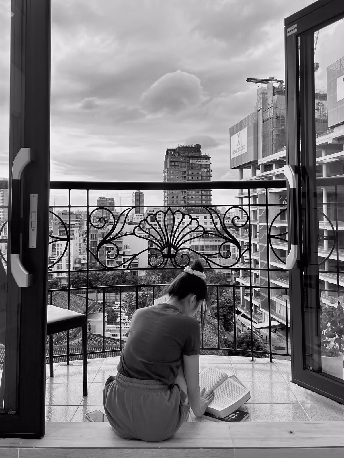 Ngoài khoe mặt mộc, dáng xịn, Thanh Huyền còn chia sẻ một loạt hoạt động khác trong thời gian ở nhà tránh dịch.