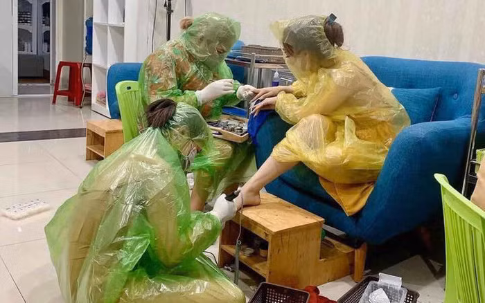 Làm đẹp thời dịch bệnh cũng phải "bó cẩn".