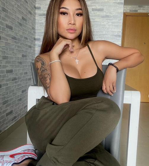 Cũng chính vì theo đuổi phong cách cá tính này mà Lê Vi bị nhận nhầm là bạn gái cũ của Binz.