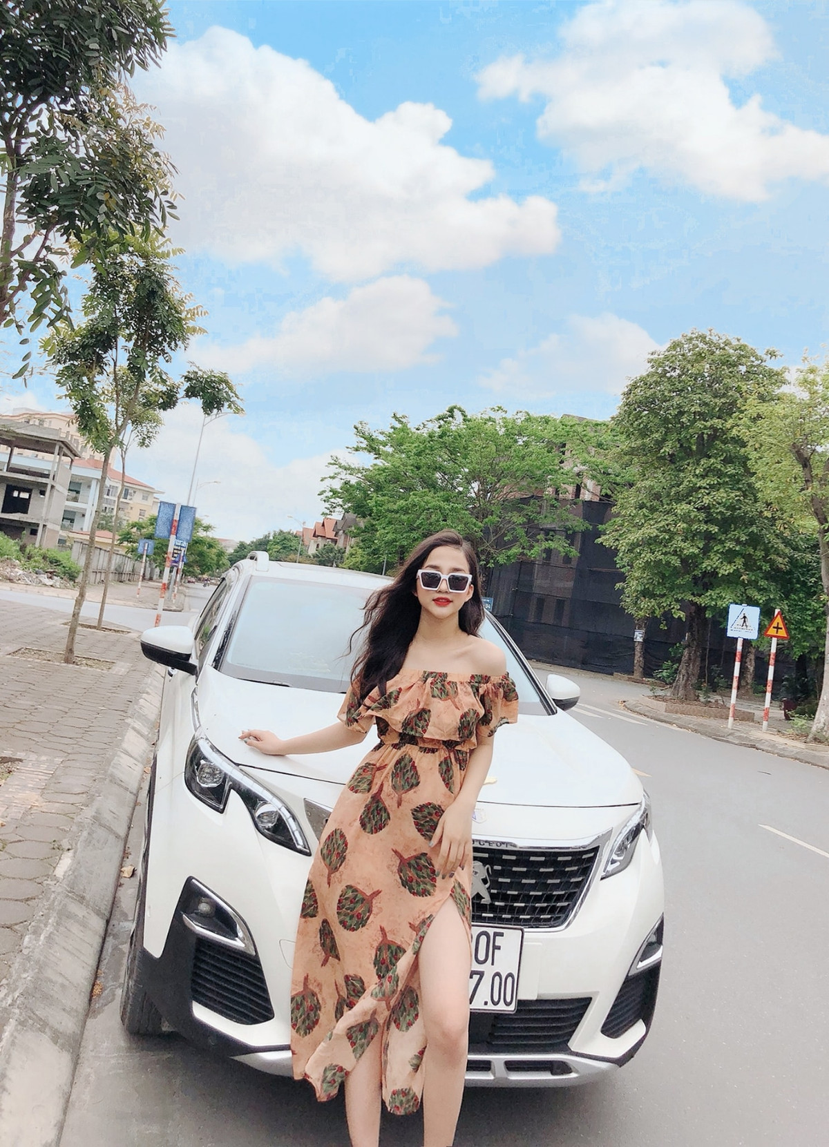 Sở hữu gương mặt xinh đẹp, vóc dáng thanh mảnh, Minh Anh được coi là "nàng thơ" của trường.