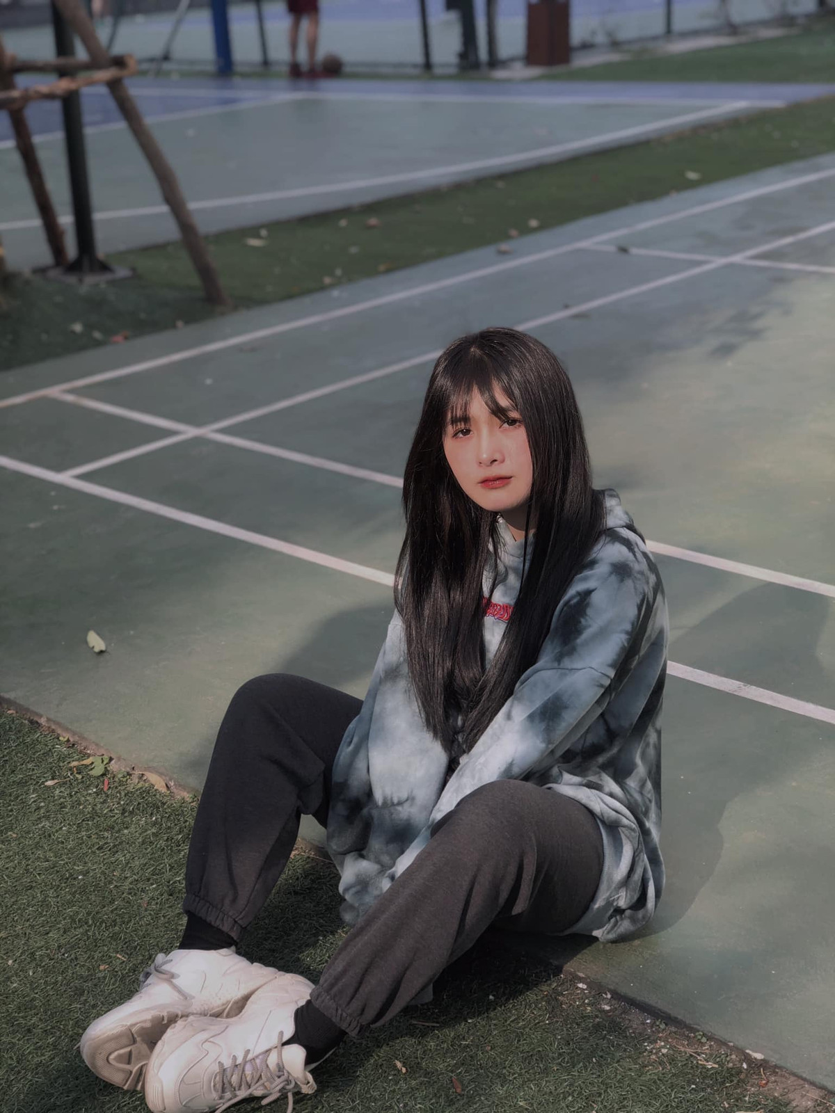 Nhờ lợi thế về hình thể, cô nàng luôn tự tin khoe đường cong bằng nhiều hình ảnh "nóng mắt" trên trang cá nhân.