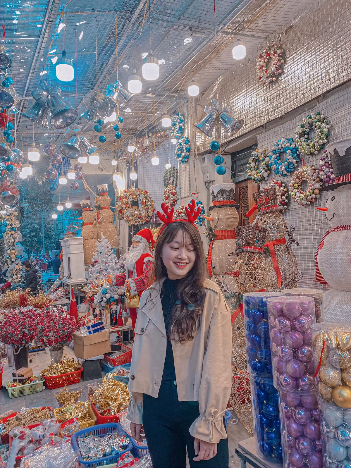 Mục tiêu gần nhất của Thu Hường là tốt nghiệp trường Luật với tấm bằng giỏi. Ảnh: Tổng hợp